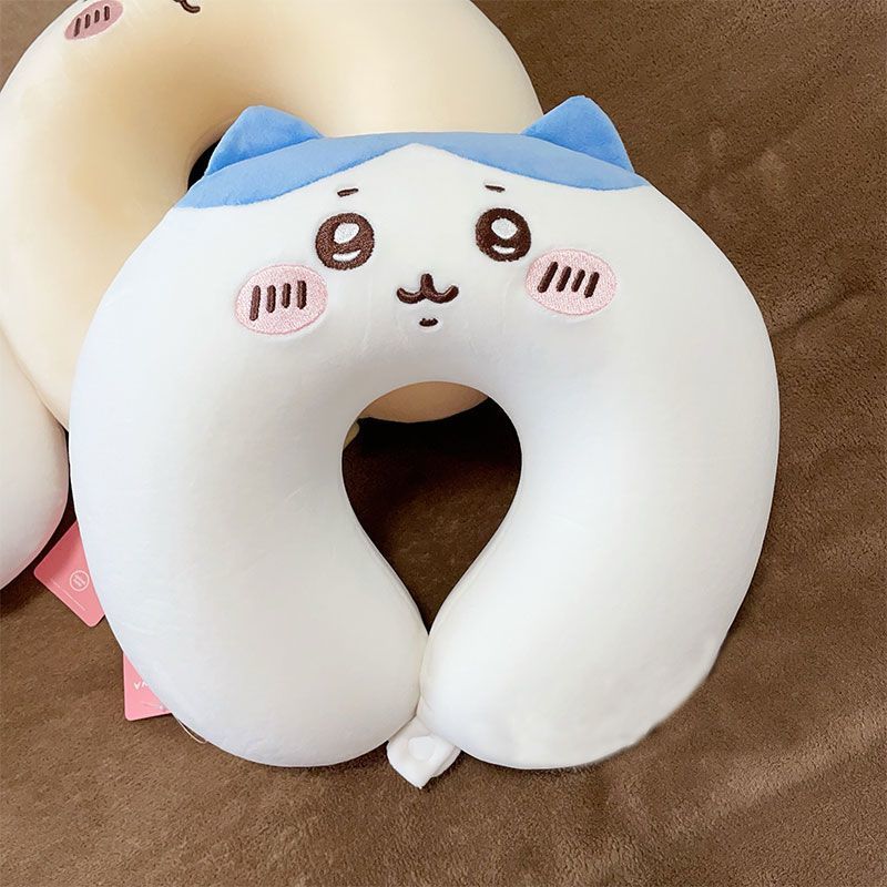 Travel Accessories Gift Ideas - หมอนรองคอสำหรับเดินทาง Chiikawa Usagi Hachiware ผ้าพลัชนุ่ม ใยฝ้ายมุก