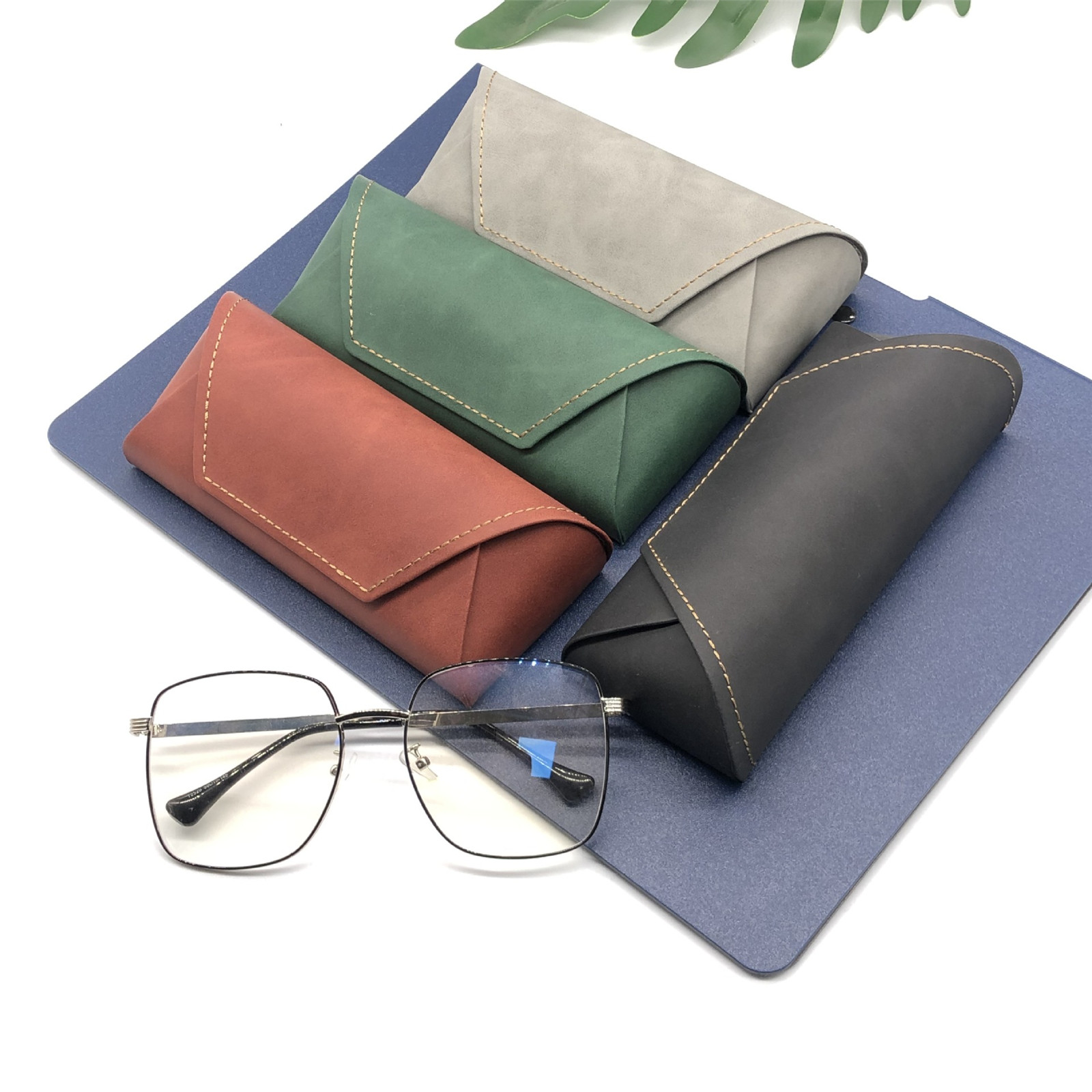 กล่องใส่แว่นตา Pu+โลหะ ที่ใส่แ - Travel Accessories Gift Ideas บทวิจารณ์และราคา